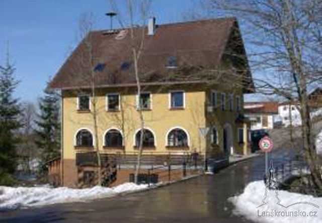 04_Ubytovna Kraichgauer Hutte.jpg
